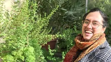 yasmeen arif photo web