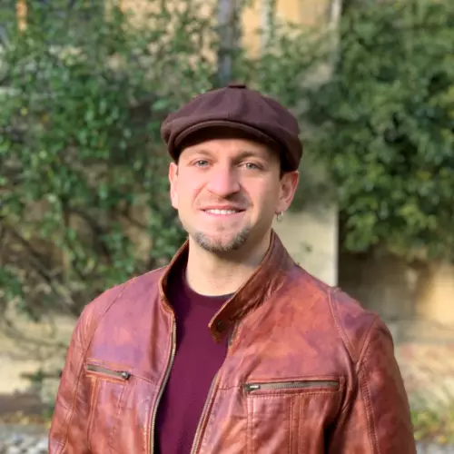 Dr Gabriele Paone